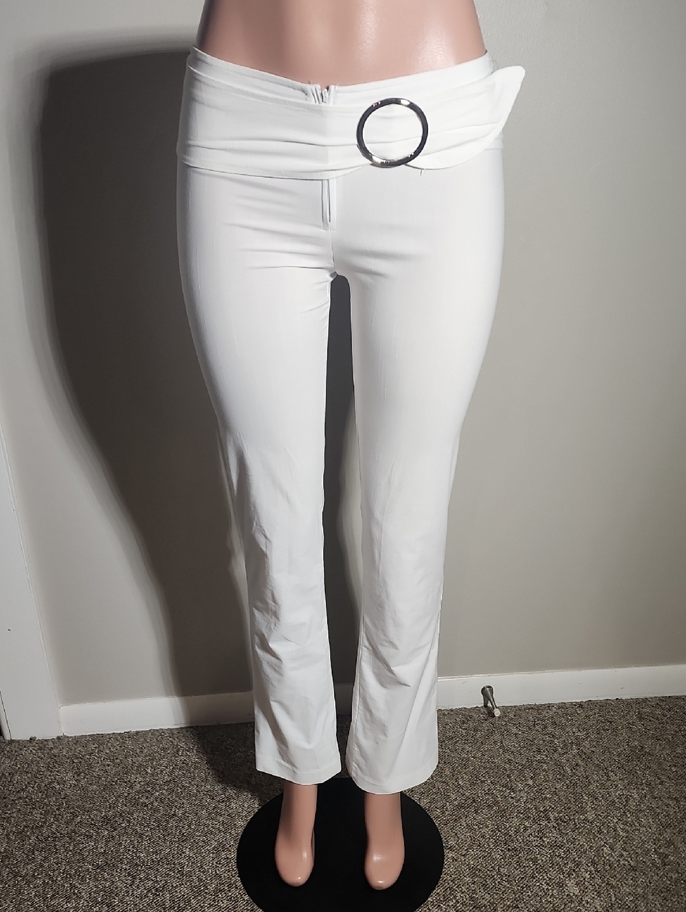 XOXO White Boot Cut Low-Rise Pants with Ring Belt